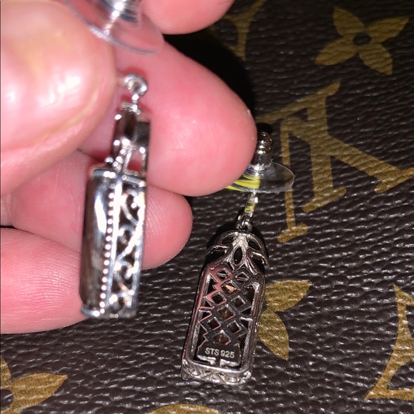 CHOCOLATE SAPPHIRE EARRINGS 18.22cts. - Picture 5 of 8